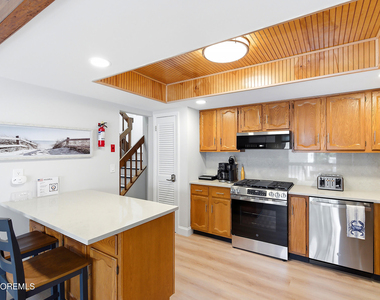 525 Sw Central Avenue - Photo Thumbnail 14