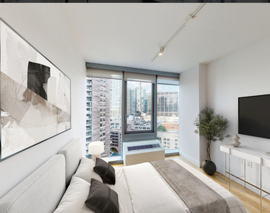 West 54th Street - Photo Thumbnail 2