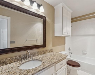 5004 Seville Lane - Photo Thumbnail 33