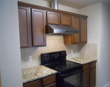 1205 Jasper Crossing - Photo Thumbnail 2