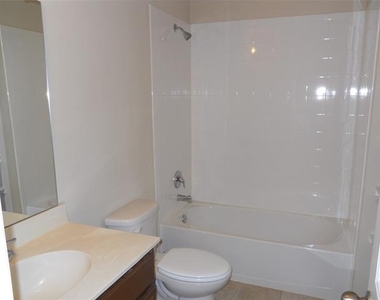 1205 Jasper Crossing - Photo Thumbnail 11