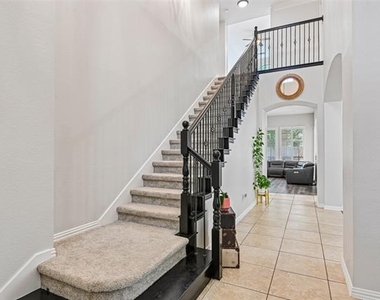 837 Moss Cliff Circle - Photo Thumbnail 14