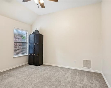 837 Moss Cliff Circle - Photo Thumbnail 21