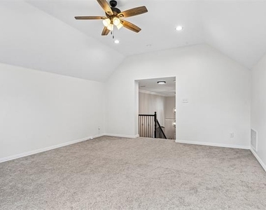 837 Moss Cliff Circle - Photo Thumbnail 27