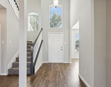 5100 Brookside Drive - Photo Thumbnail 3