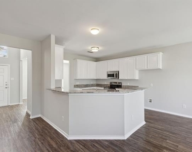 5100 Brookside Drive - Photo Thumbnail 8