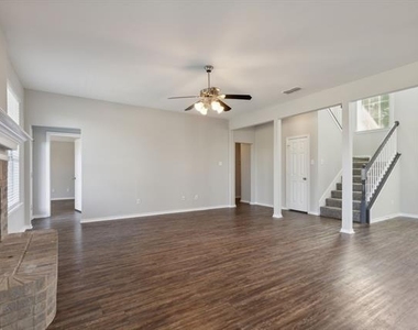 5100 Brookside Drive - Photo Thumbnail 6