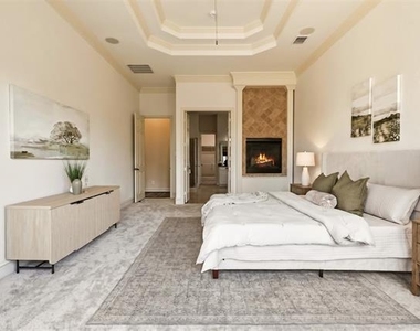 1224 Crockett Drive - Photo Thumbnail 17