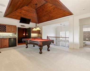 1224 Crockett Drive - Photo Thumbnail 24