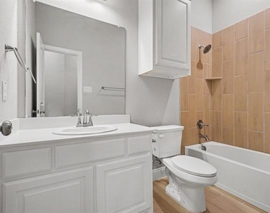 312 Eagle Ridge - Photo Thumbnail 25