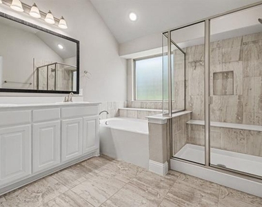 312 Eagle Ridge - Photo Thumbnail 15