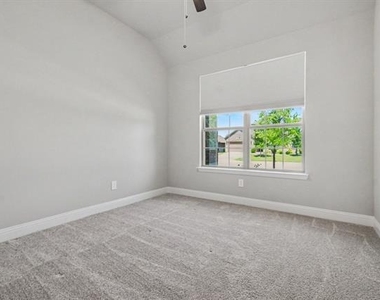 312 Eagle Ridge - Photo Thumbnail 19