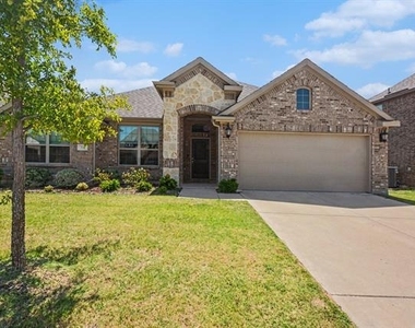 312 Eagle Ridge - Photo Thumbnail 2