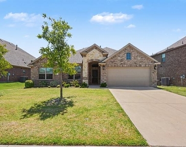 312 Eagle Ridge - Photo Thumbnail 1