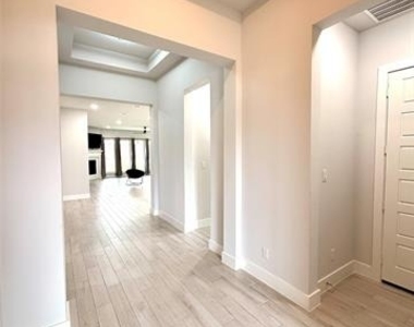 3810 Rutledge Drive - Photo Thumbnail 10