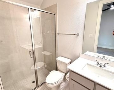 3810 Rutledge Drive - Photo Thumbnail 12