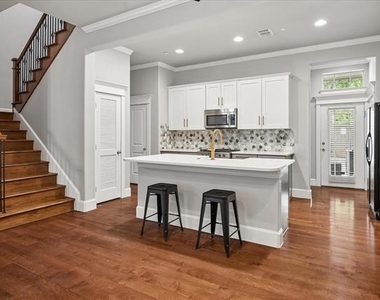 1600 Abrams Road - Photo Thumbnail 2