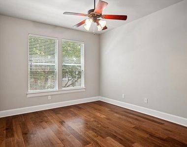 1600 Abrams Road - Photo Thumbnail 12