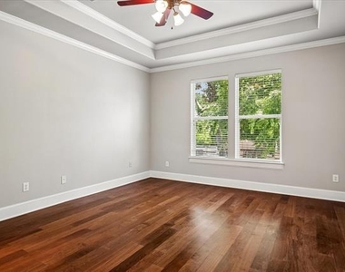 1600 Abrams Road - Photo Thumbnail 7