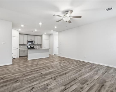 2821 Bursera Lane - Photo Thumbnail 5