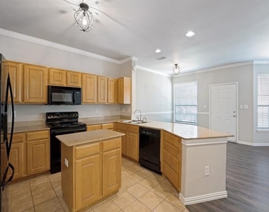 2800 Keller Springs Road - Photo Thumbnail 9
