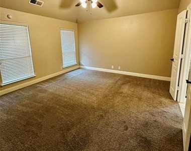 3011 Winecup Court - Photo Thumbnail 12