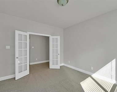 6401 Longhorn Herd Lane - Photo Thumbnail 4