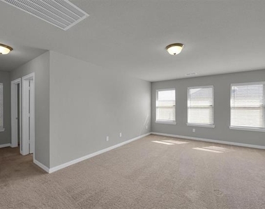 6401 Longhorn Herd Lane - Photo Thumbnail 11