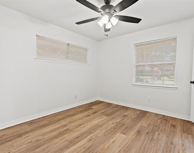 3 Timberside Drive - Photo Thumbnail 27