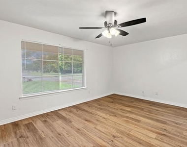 3 Timberside Drive - Photo Thumbnail 12