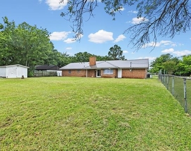 3 Timberside Drive - Photo Thumbnail 2