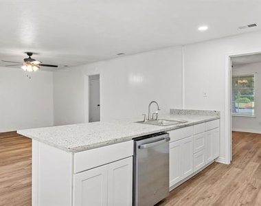 3 Timberside Drive - Photo Thumbnail 8