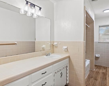3 Timberside Drive - Photo Thumbnail 23