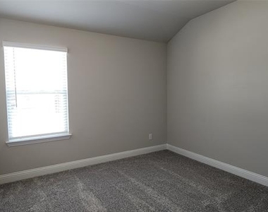 3121 Galveston Street - Photo Thumbnail 18