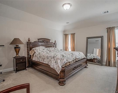 5204 Katy Rose Court - Photo Thumbnail 16