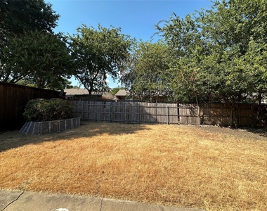 563 Oldbridge Drive - Photo Thumbnail 28