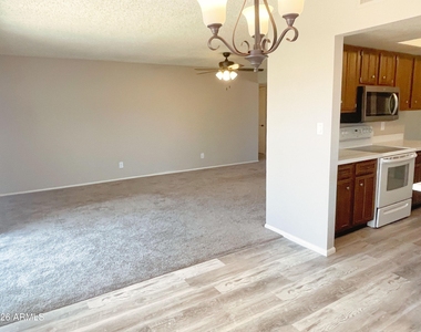 2243 W Mcrae Way - Photo Thumbnail 7
