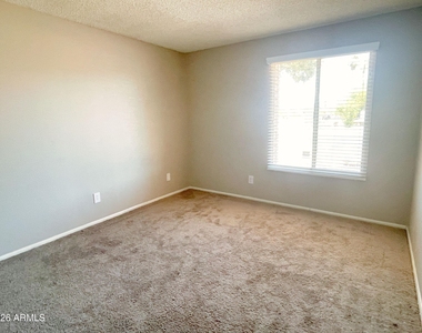 2243 W Mcrae Way - Photo Thumbnail 14