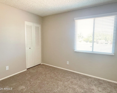 2243 W Mcrae Way - Photo Thumbnail 16