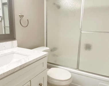 2243 W Mcrae Way - Photo Thumbnail 18
