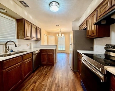 3205 Bryan Street - Photo Thumbnail 21