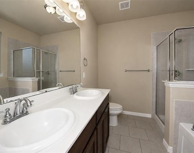 356 Emerald Creek Drive - Photo Thumbnail 12