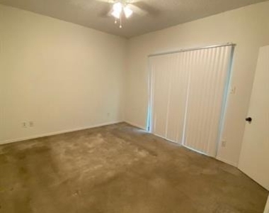 7126 Holly Hill Drive - Photo Thumbnail 4