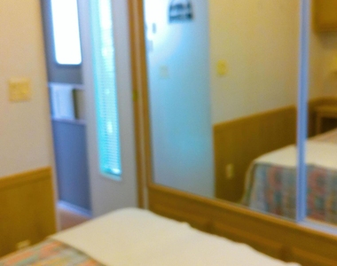 719 Emerald Drive - Photo Thumbnail 13