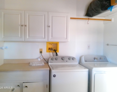 719 Emerald Drive - Photo Thumbnail 3
