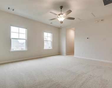 8452 Tripoli Trail - Photo Thumbnail 31