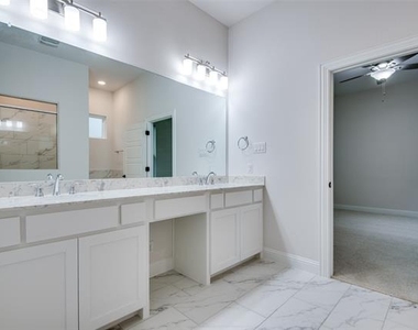 8452 Tripoli Trail - Photo Thumbnail 25
