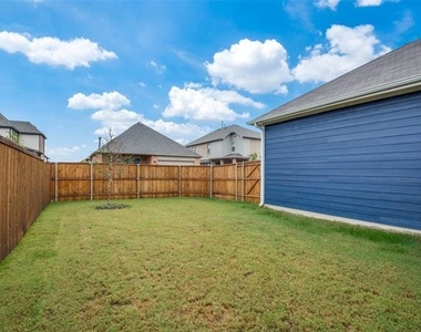 8452 Tripoli Trail - Photo Thumbnail 35