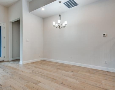 8452 Tripoli Trail - Photo Thumbnail 19