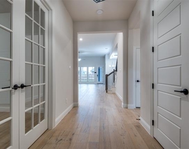 8452 Tripoli Trail - Photo Thumbnail 4